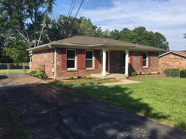 1st image of 1521 Fisher Ln