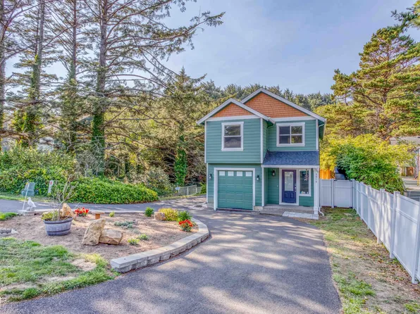 2915 SW Beach Ave, Lincoln City, OR 97367