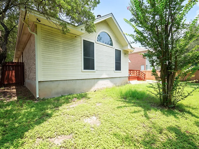 1108 Antelope Rdg — Photo 23