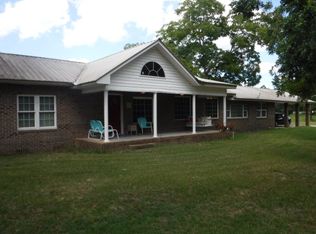 4889 Alabaha Woods Dr, Blackshear, GA 31516