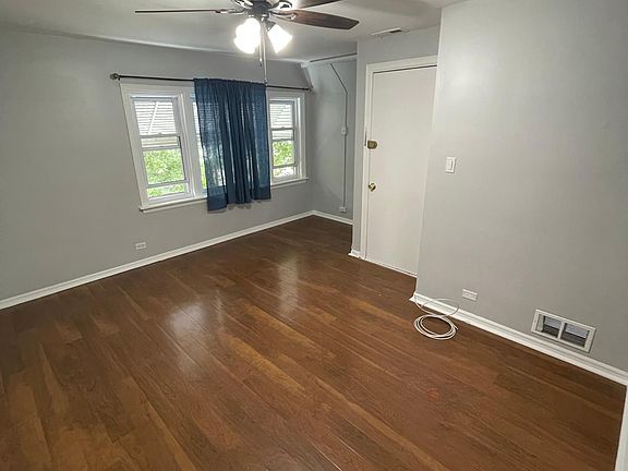 2nd image of 2710 W Belden Ave Unit 2