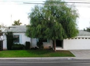2122 N Fruit Ave, Fresno, CA 93705
