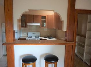 137 Gates Ave #3, Brooklyn, NY 11238