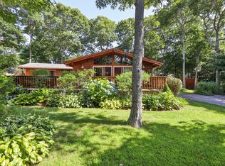 426 Shorewood Dr, East Falmouth, MA 02536