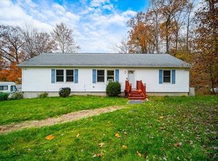 16 Vascello Rd, New Windsor, NY 12553