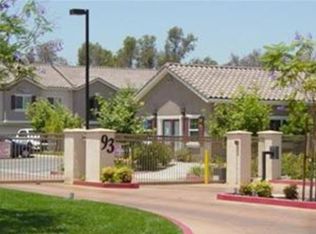 93 Kansas St APT 304, Redlands, CA 92373