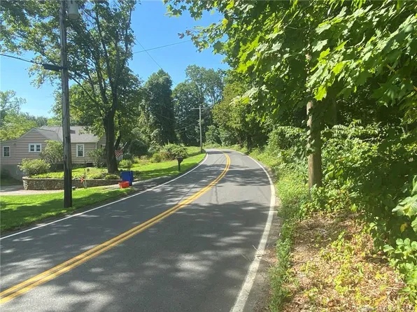 169 Summit Road, Prospect, CT 06712