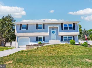 205 Wrexham Ct, Deptford, NJ 08096