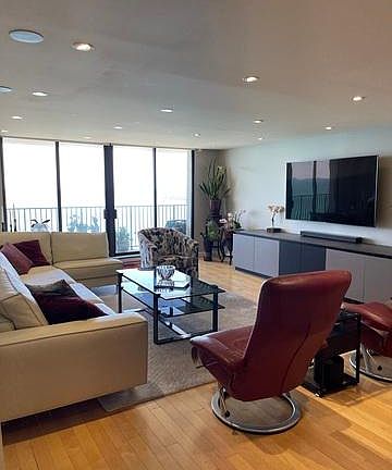 2nd image of 1212 N Lake Shore Dr APT 21BS