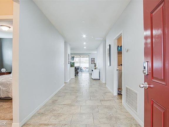 4th image of 3070 Patterson Groves Dr