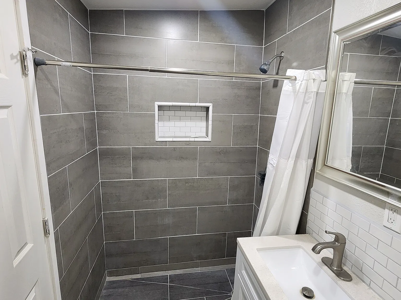 8236 Beech Ave — Photo 4