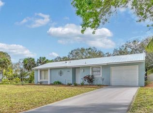 1765 24th Place SW, Vero Beach, FL 32962
