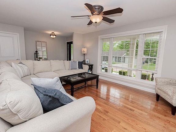 5th image of 5362 Casa Royale Dr