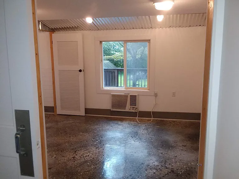 2451 Log Cabin Rd — Photo 8