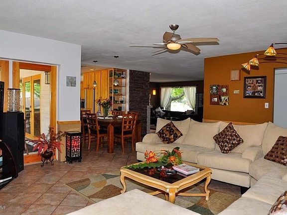 second living room/family room area