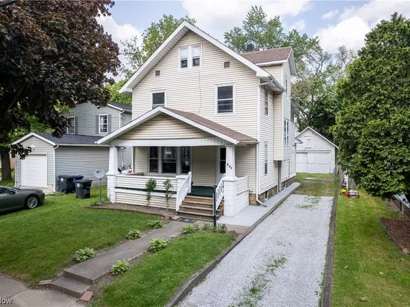 801 Chalker St, Akron, OH 44310