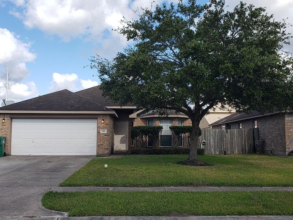 216 Shoshone Ridge Dr