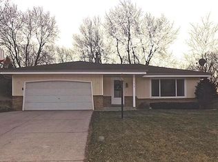 719 Penbrook Way, Hartland, WI 53029