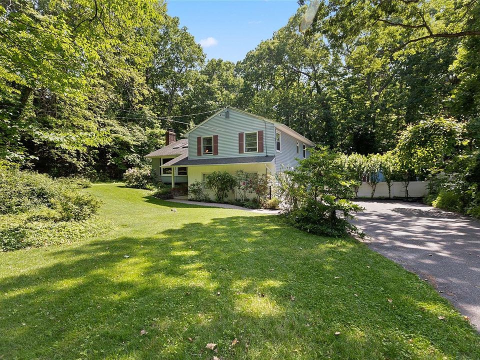 1st image of 35 Woodbine Avenue