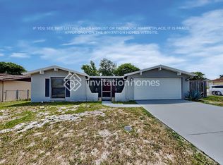 9006 Prosperity Ln, Port Richey, FL 34668