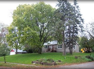 1910 W 21st St, Sioux City, IA 51103