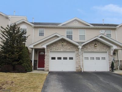 9 Highview Knl, Hamburg, NJ, 07419