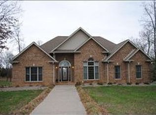 2621 Morrison Ln, Clarksville, TN 37040