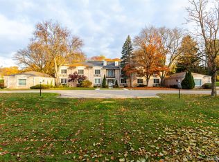 1735 Tiverton Rd UNIT 12, Bloomfield Hills, MI 48304
