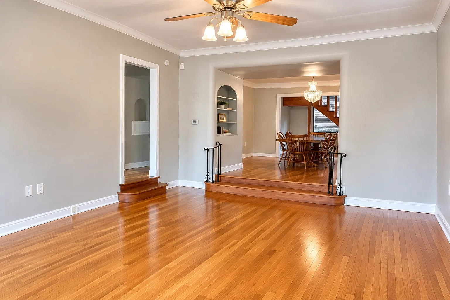 3 bed, 2.0 bath, 1871 sqft, $3,000 — Photo 2