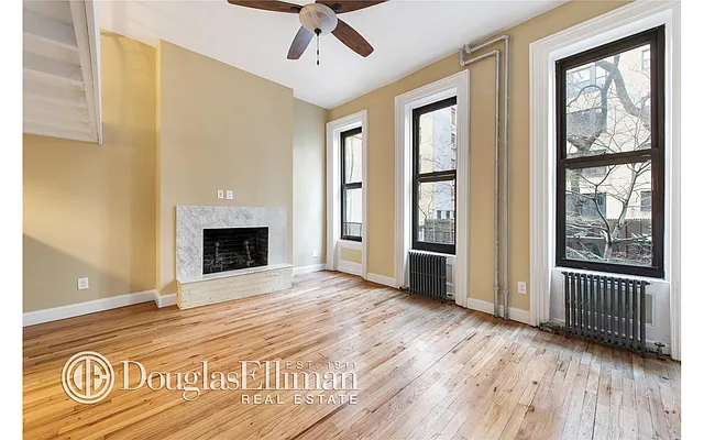 Rented by Douglas Elliman | media 14