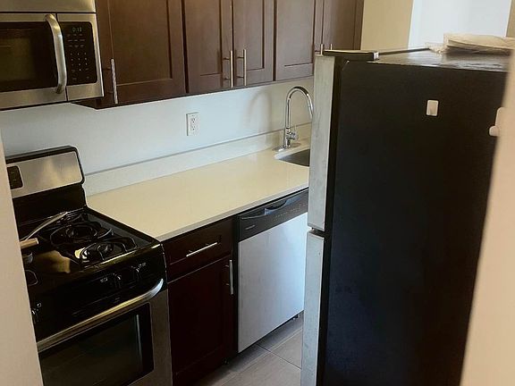 2nd image of 11145 76th Dr APT E5