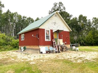 42221 County Road 2, Roseau, MN 56751