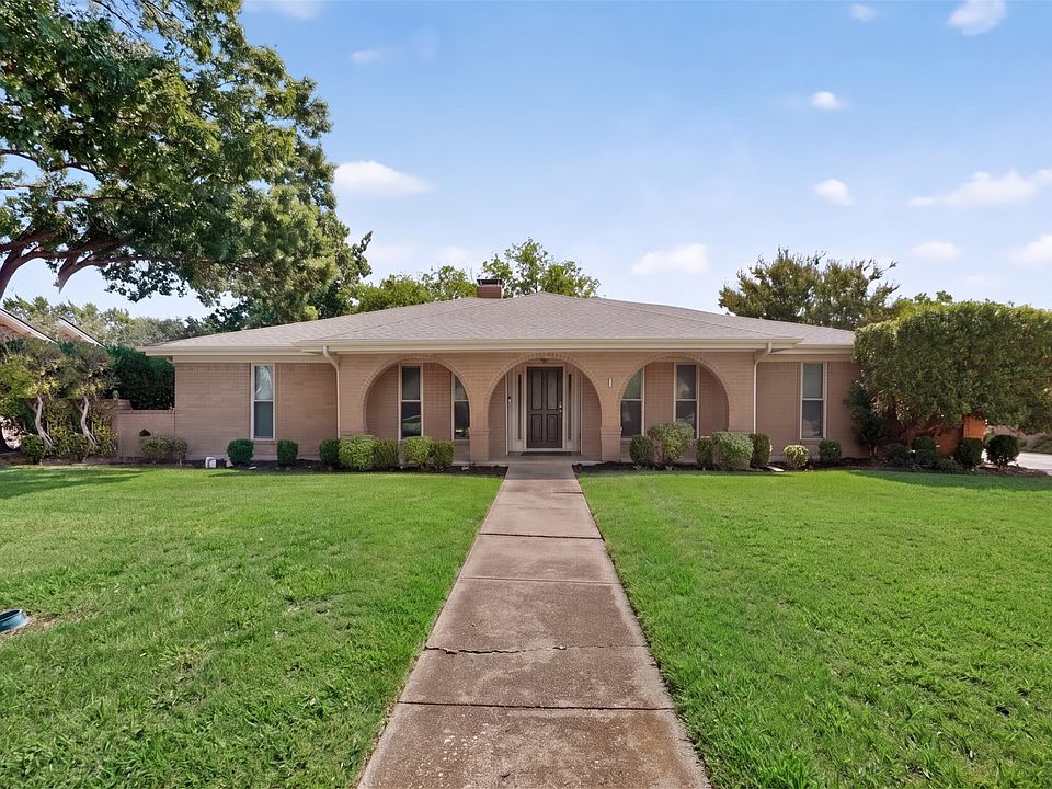 1st image of 2812 Teakwood Ln