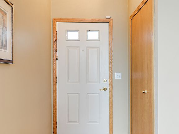2nd image of 2318 19th Ave NE