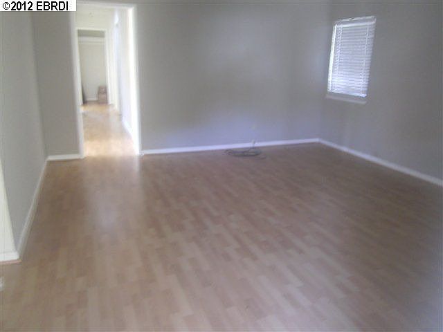 2nd image of 2872 Ruff Ave