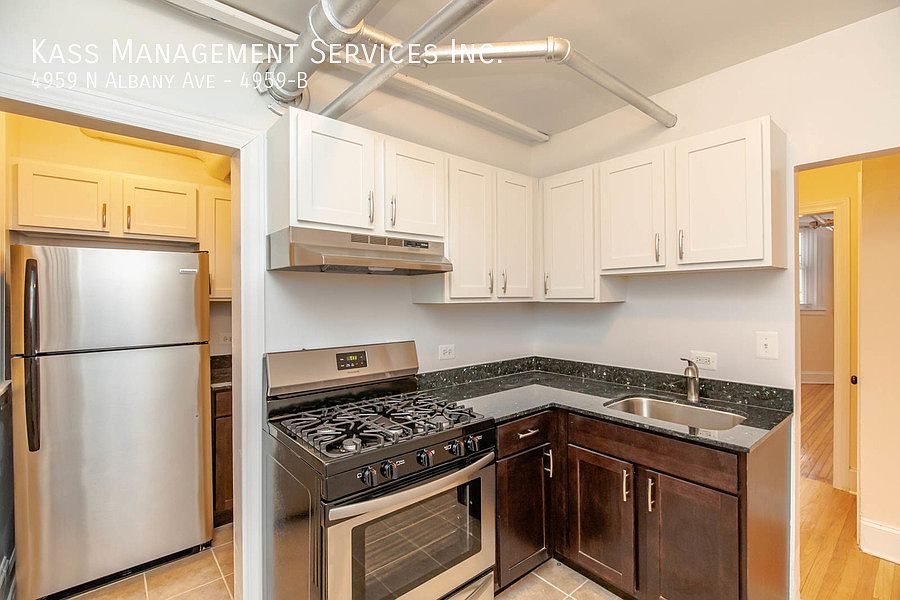 1st image of 4959 N Albany Ave APT B