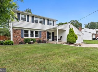 905 Grenville Dr, Turnersville, NJ 08012