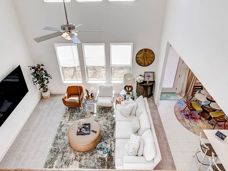 133 Goshen Dr — Photo 14