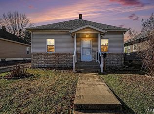 215 Louisa Ave, Dupo, IL 62239