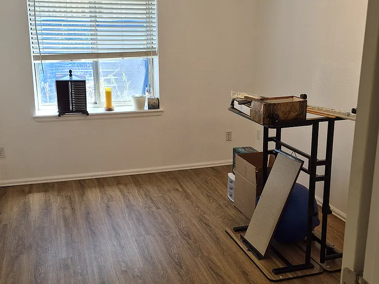 One basement bedroom
