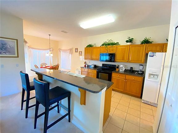 4th image of 4632 Cumbrian Lakes Dr