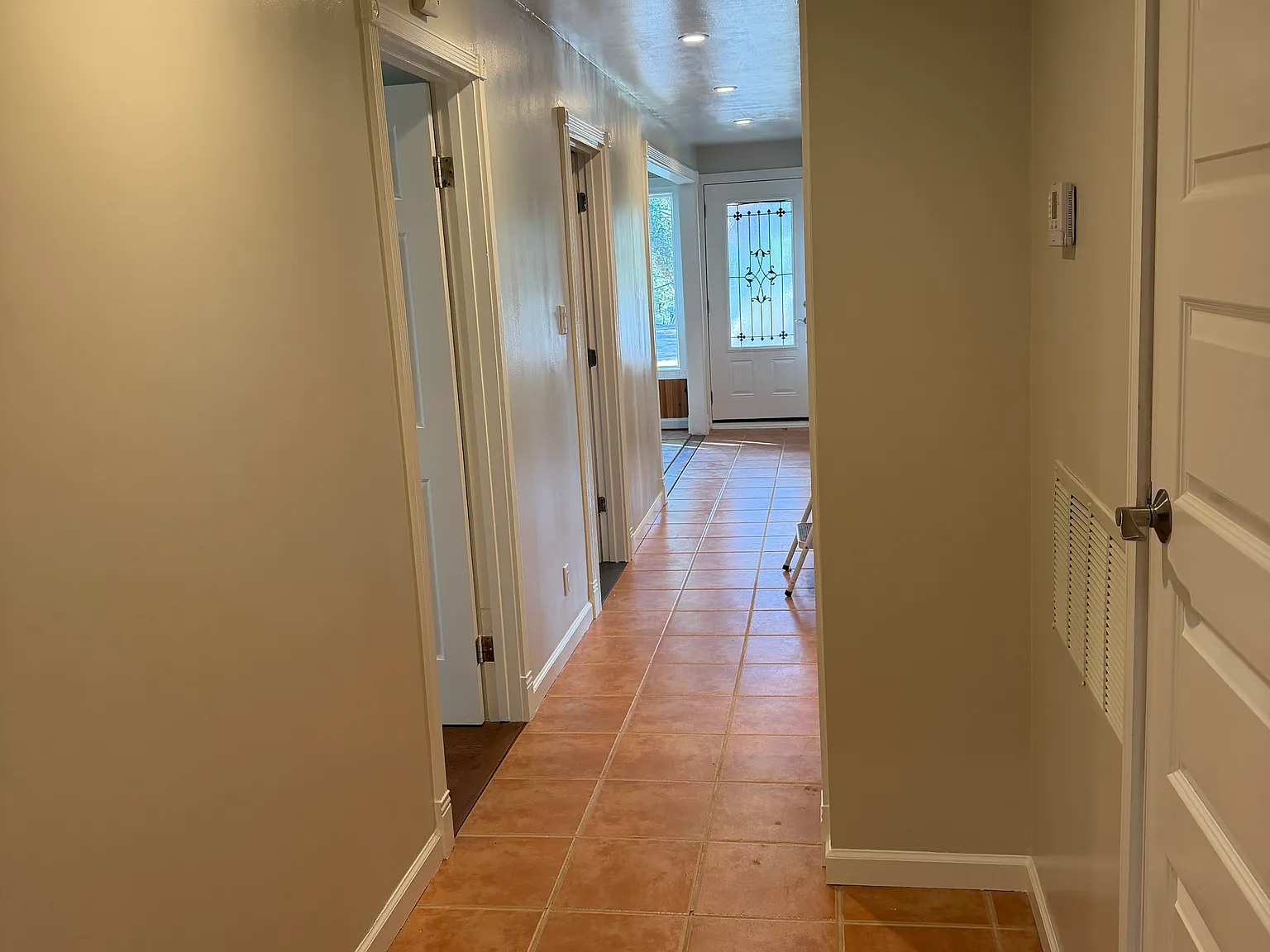 1 bed, 860 sqft, $3,150 — Photo 2