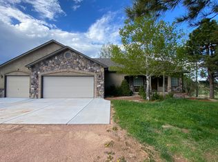 14865 E Coachman Dr, Colorado Springs, CO 80908