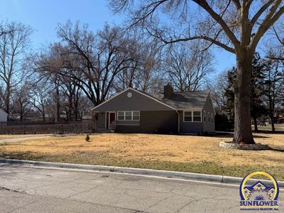 2001 SW Oakley Ave, Topeka, KS, 66604