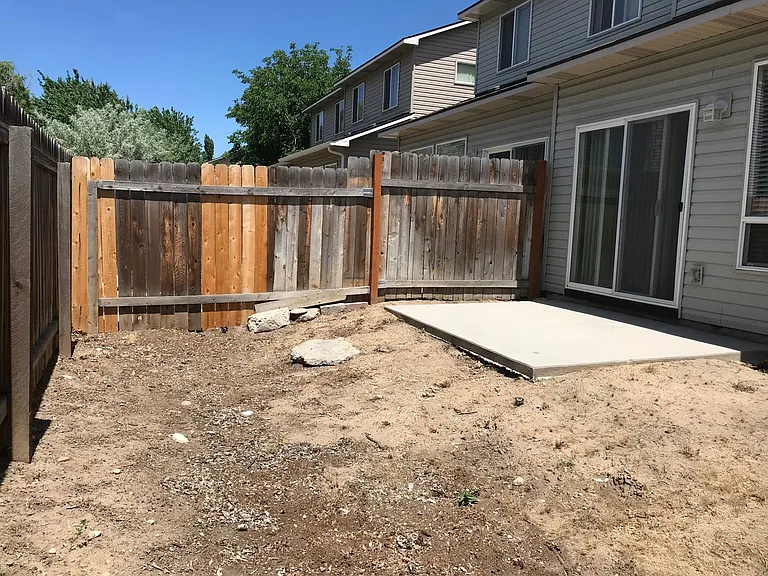 2131 S Amy Ave — Photo 30