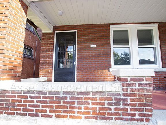 2nd image of 6034 S Kingshighway Blvd #2F