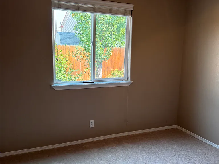 252 Archer Rd — Photo 20