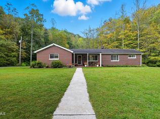 4299 Fairview Rd, Duffield, VA 24244