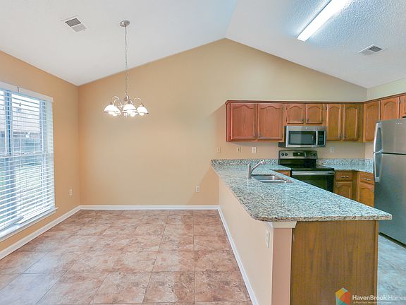 4th image of 7214 Brenwood Dr