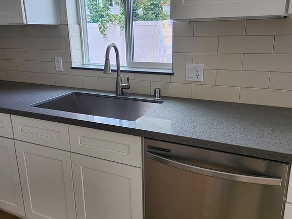 4th image of 6264 Platt Ave